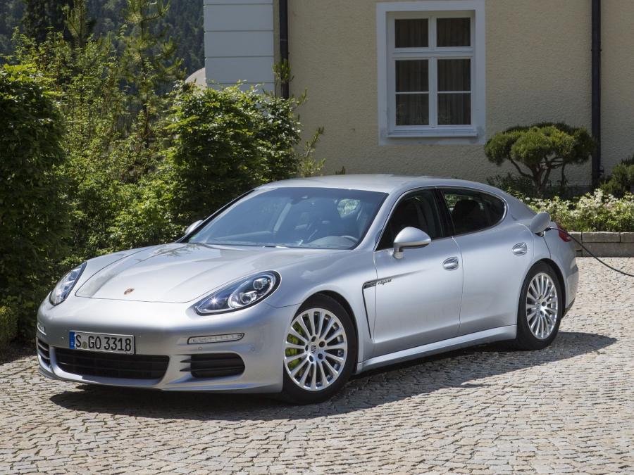  Porsche Panamera S E-Hybrid 2013 года  (фото 5 из 14)